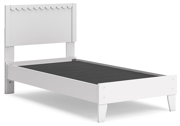 Ashley Express - Hallityn Panel Platform Bed