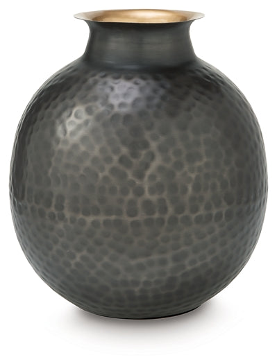 Ashley Express - Woody Vase