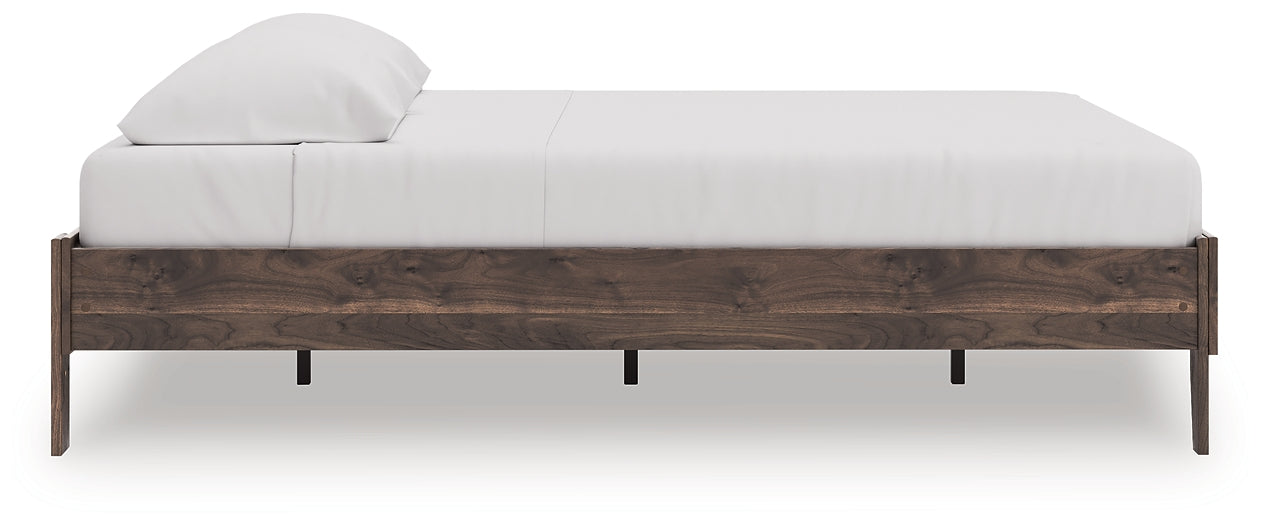 Ashley Express - Calverson King Platform Bed